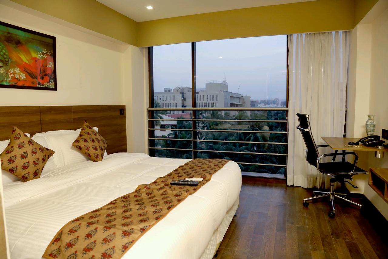 Hotel Mumbai House Andheri East, Bombaim Exterior foto