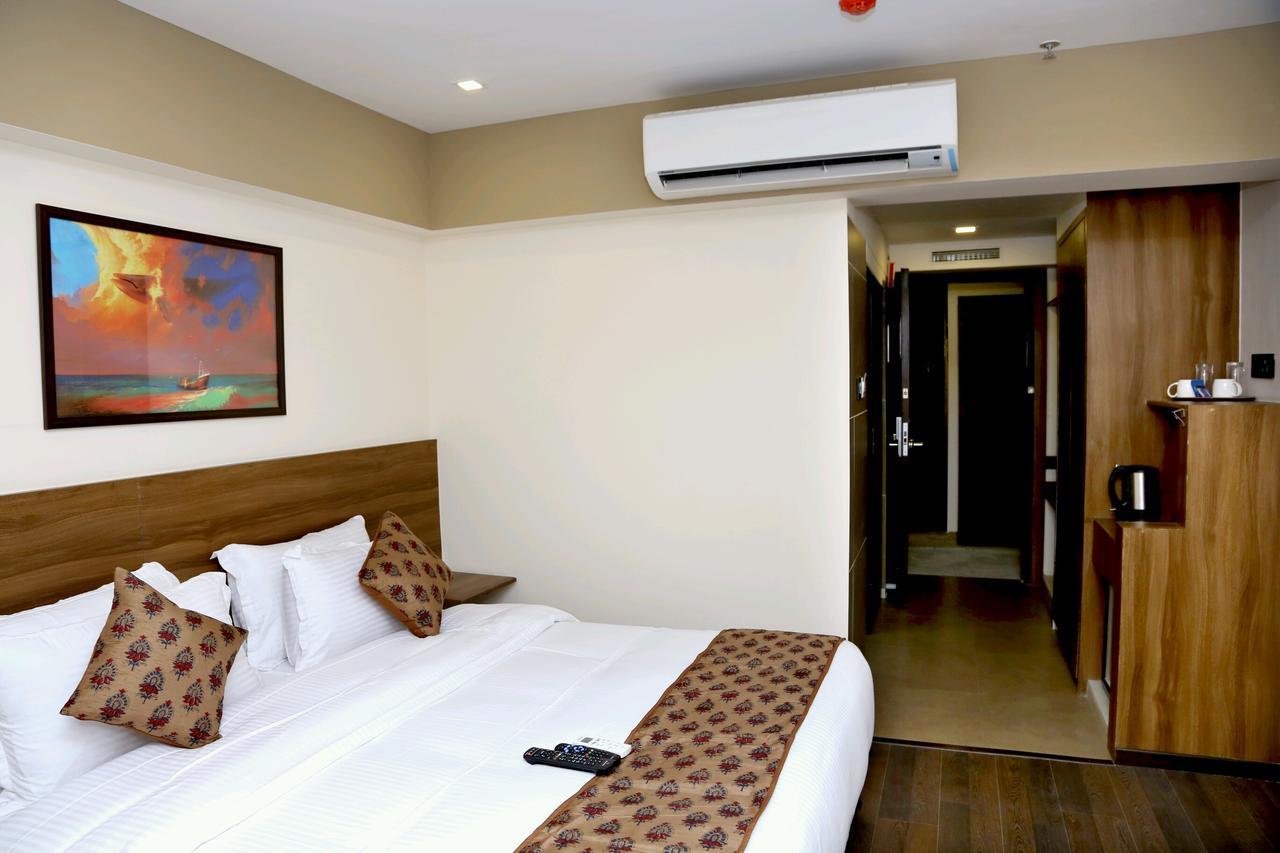 Hotel Mumbai House Andheri East, Bombaim Exterior foto