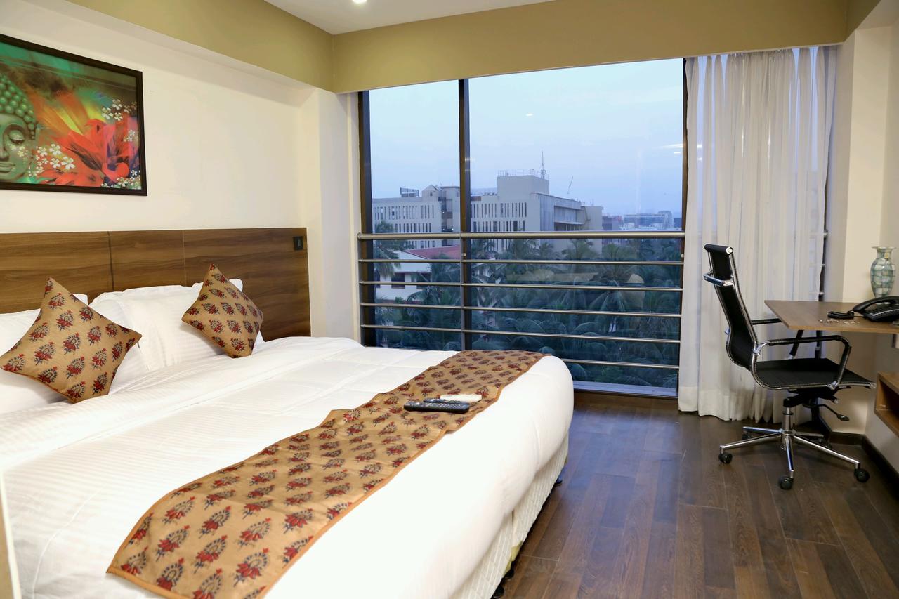 Hotel Mumbai House Andheri East, Bombaim Exterior foto