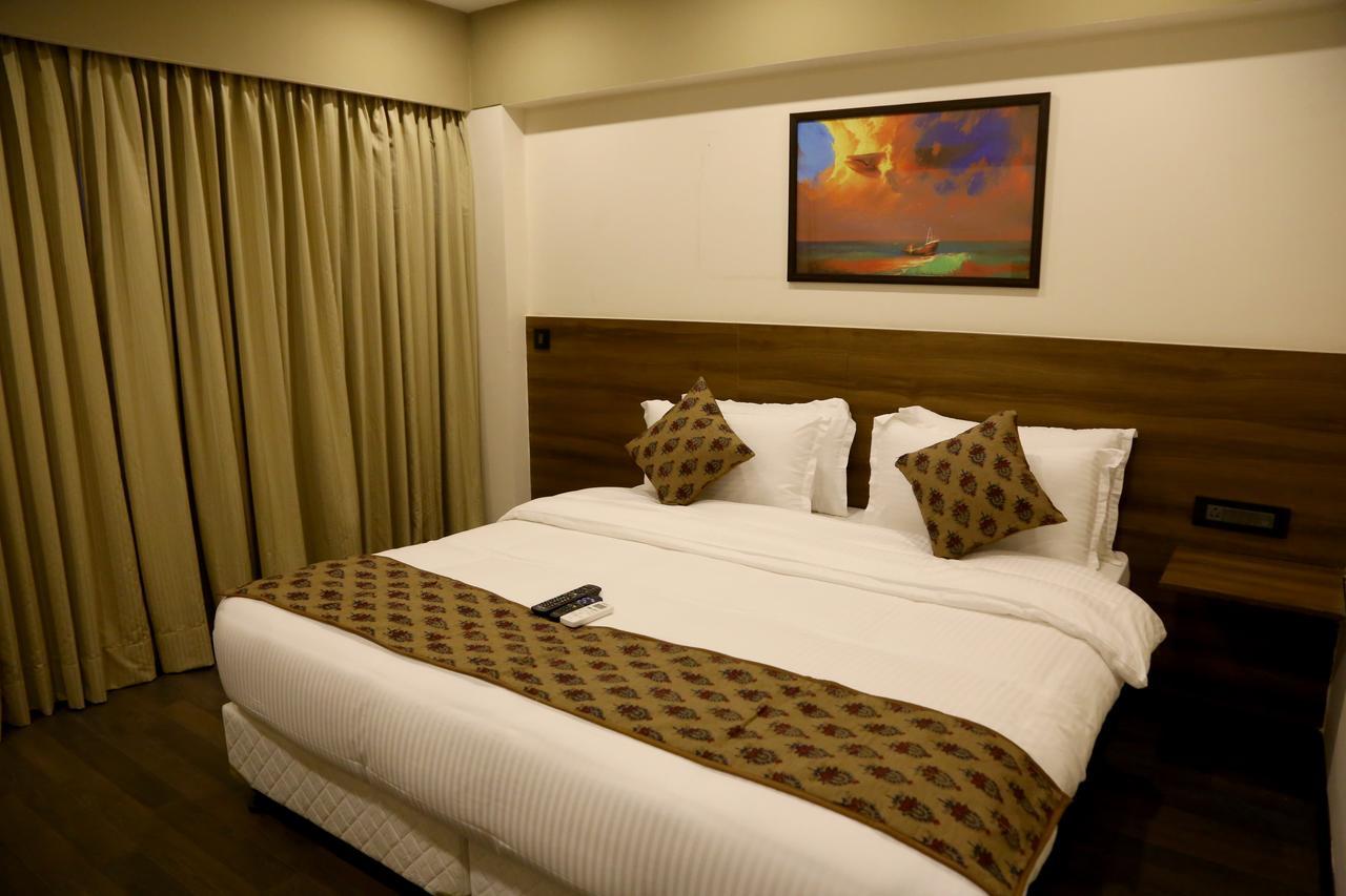Hotel Mumbai House Andheri East, Bombaim Exterior foto
