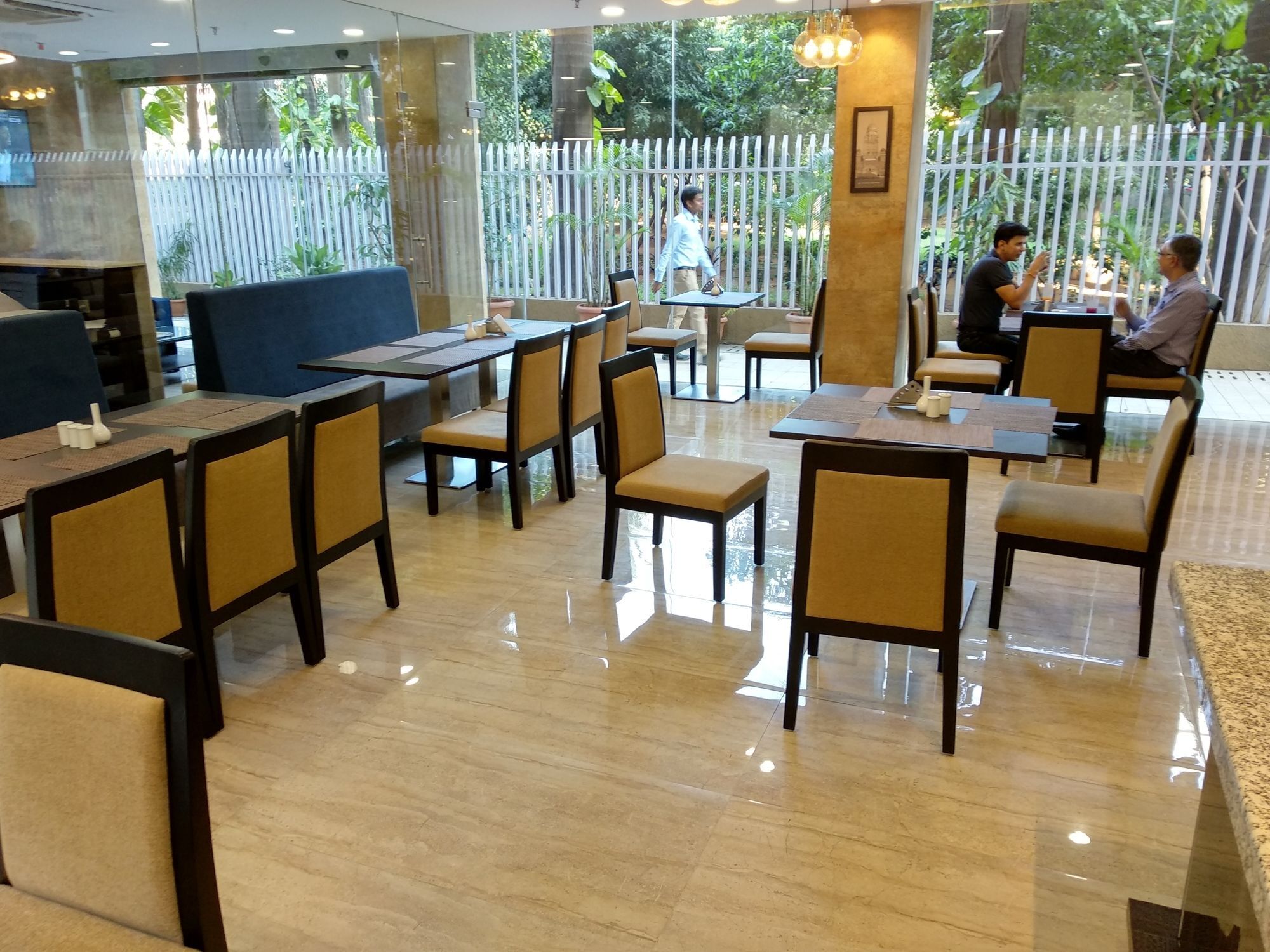 Hotel Mumbai House Andheri East, Bombaim Exterior foto