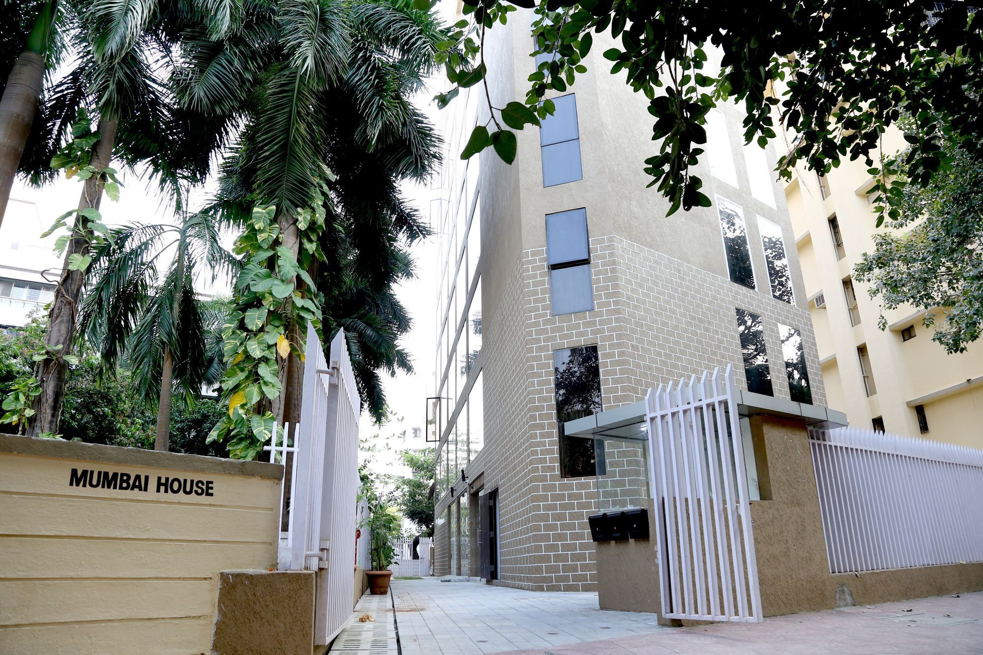 Hotel Mumbai House Andheri East, Bombaim Exterior foto